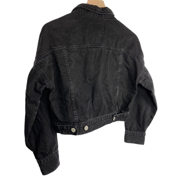H&M Oversized Cropped Black Denim Jean Jacket - Size XS - Picture 5 of 6